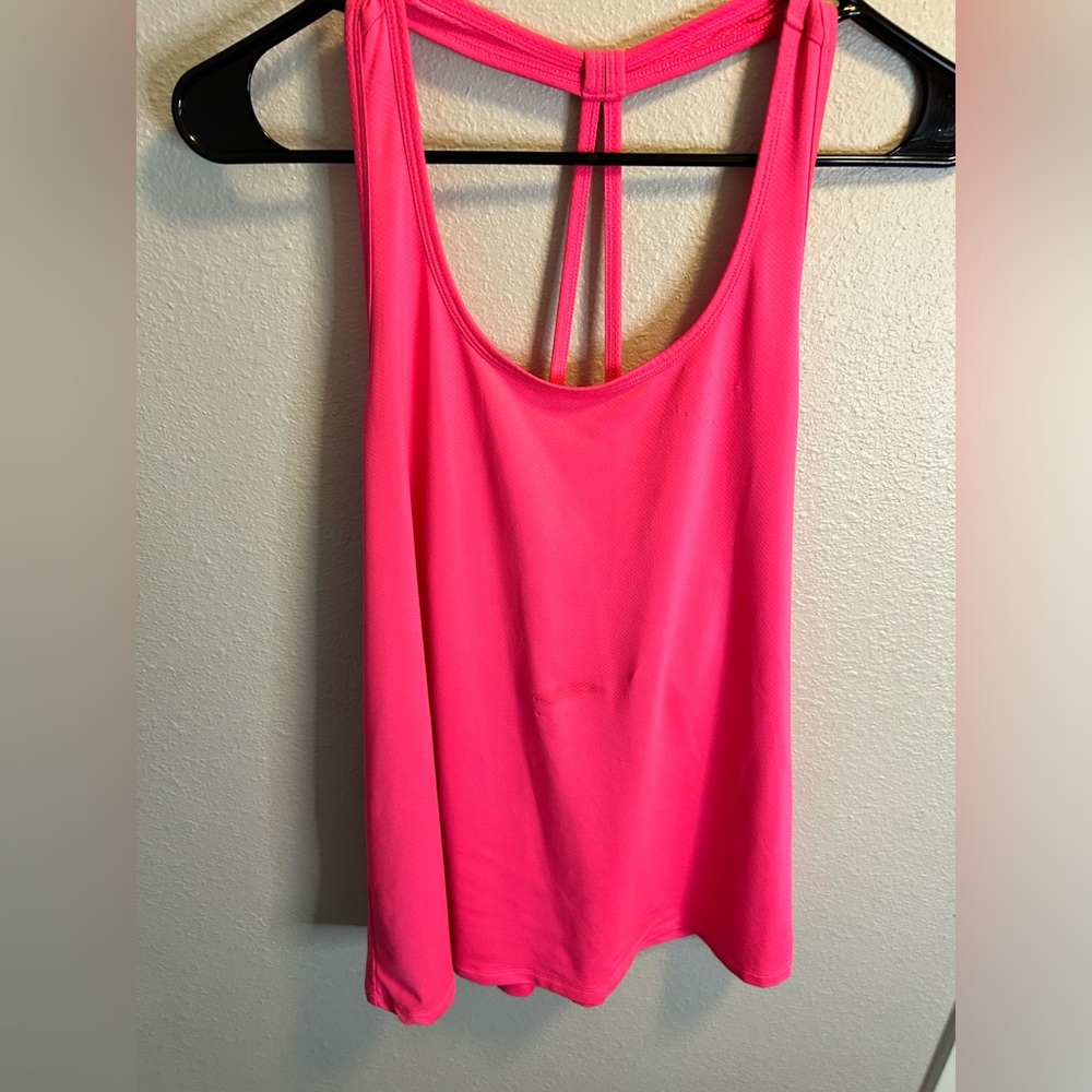 Hot pink Old Navy workout tank. Size L
